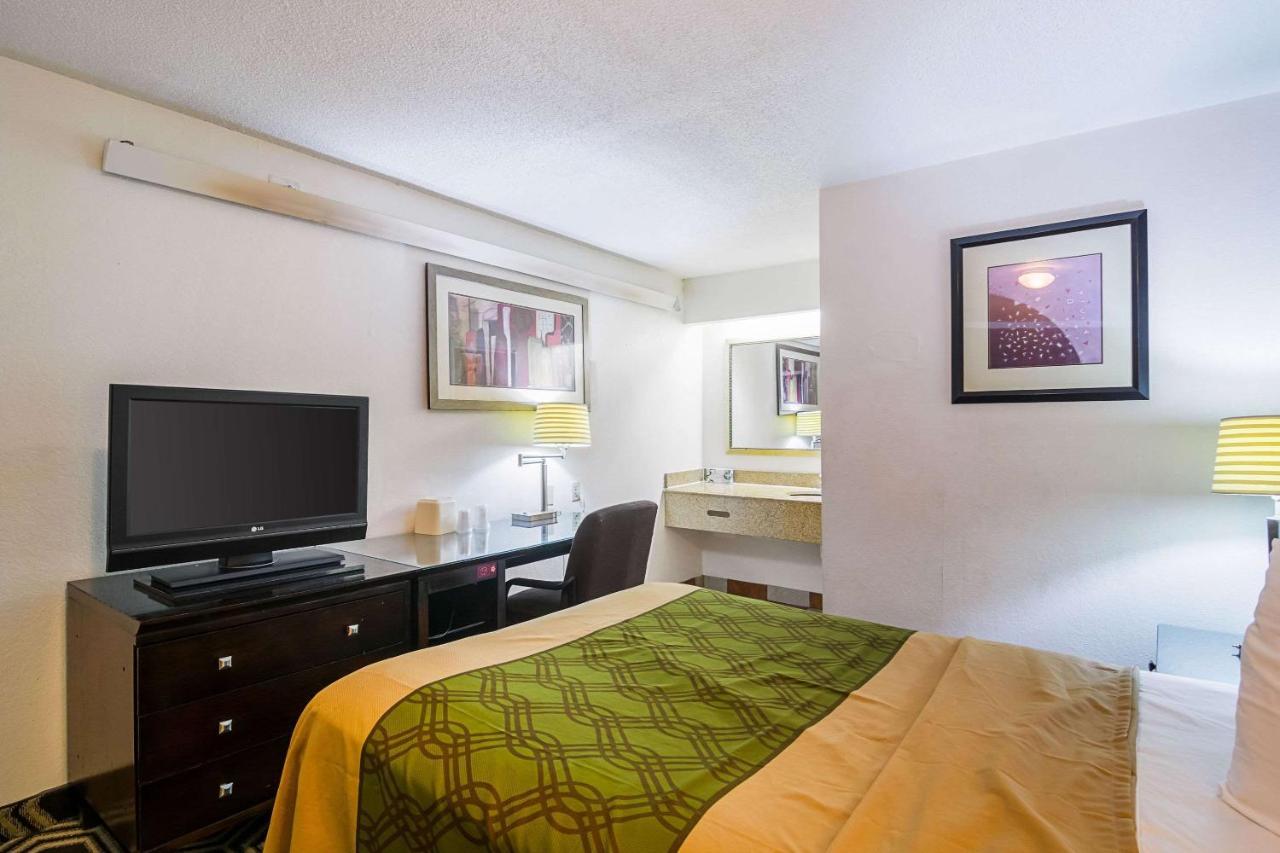 Econolodge Chicago